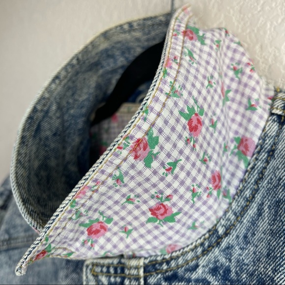 ✨Vintage East West | Oversized Acid Wash Floral Denim Jean Jacket - Picture 4 of 16